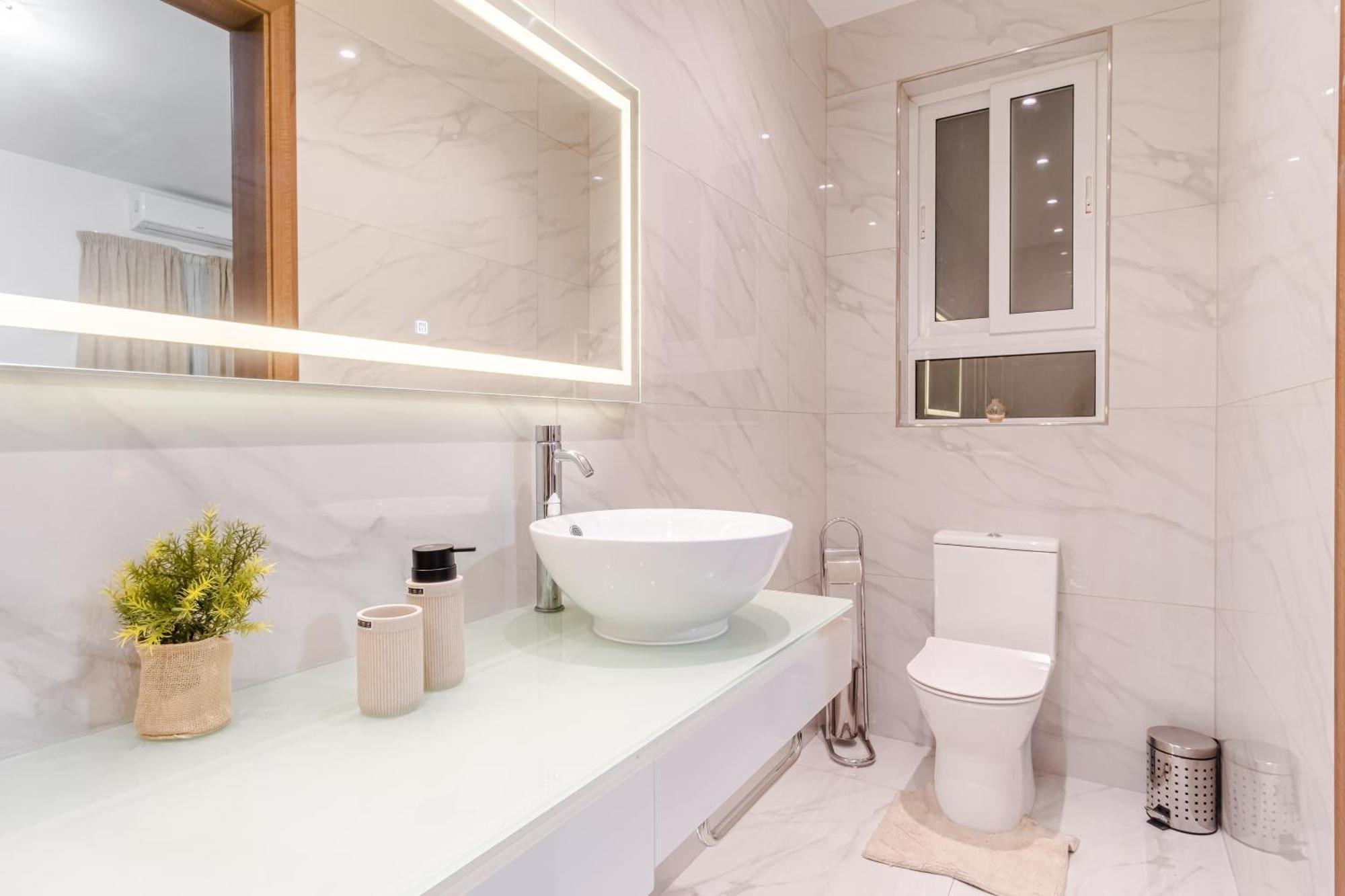 بيت للعطل Spacious 3br With Big Balcony And Prime Location المليحة