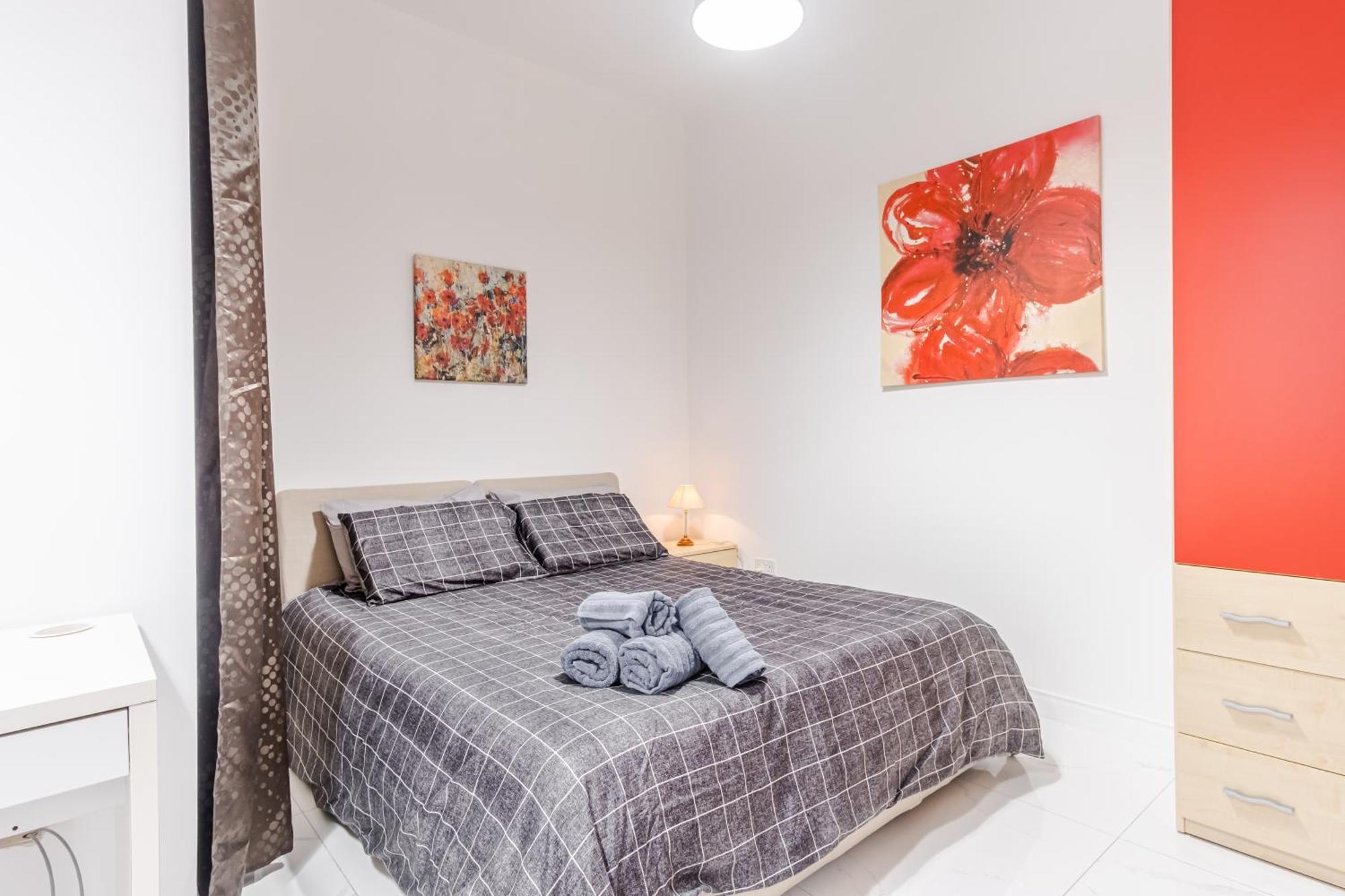 Spacious 3br With Big Balcony And Prime Location المليحة